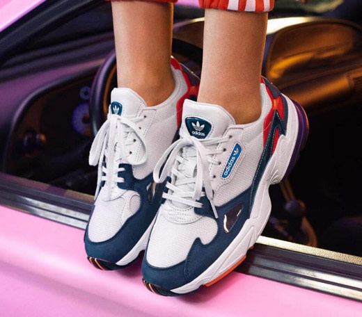 Скидки в Adidas